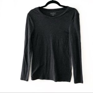Long-sleeve T-shirt